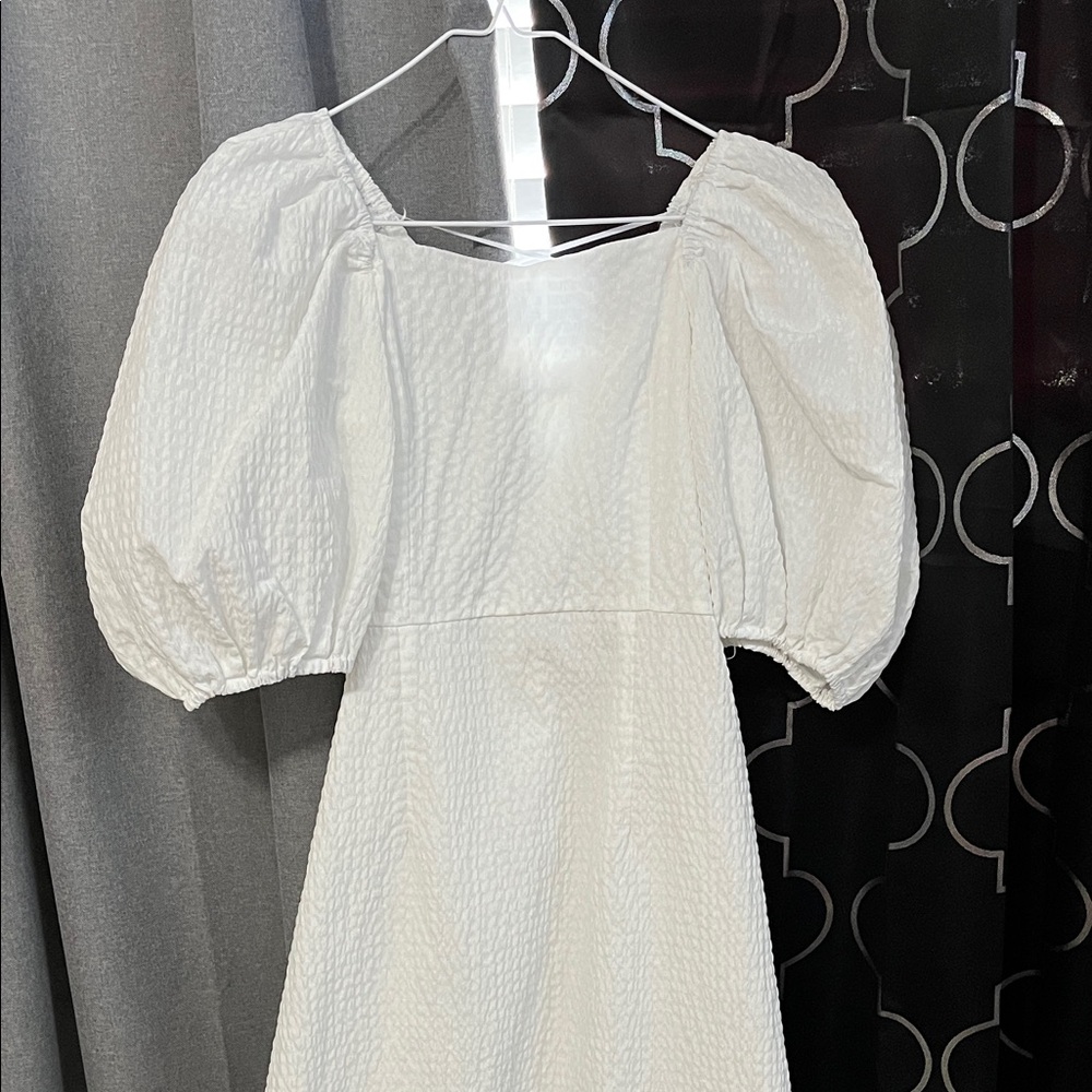 Aelfric Eden White Textured Long Sleeve Dress